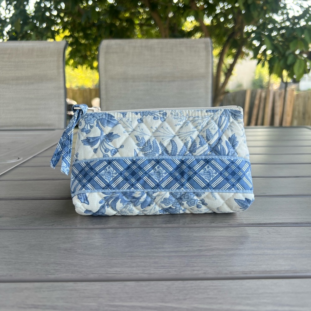 Vintage VERA BRADLEY Blue Toile 2001 Curved Cosmetic Case Y2K